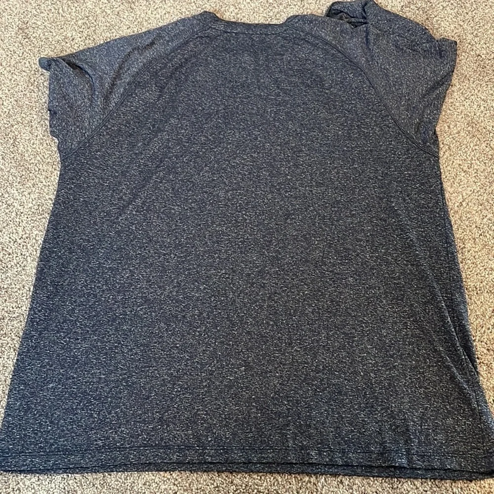 ⭐️ 3 for 20! Adidas long sleeve climate/dri fit shirt L